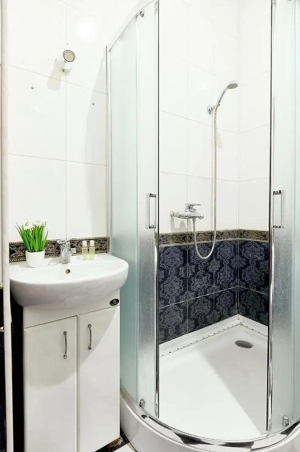 S12-58 Modern Aparthotel With Two 2Bedrooms In Central Kiev - Bessarabska Squere - Gulliver Mall - Olympic Stadium - Palace Of Sports - Saksahanskoho St, 12Б Appartement