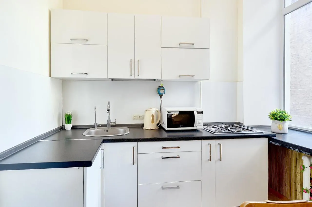 S12-58 Modern Aparthotel With Two 2Bedrooms In Central Kiev - Bessarabska Squere - Gulliver Mall - Olympic Stadium - Palace Of Sports - Saksahanskoho St, 12Б Daire